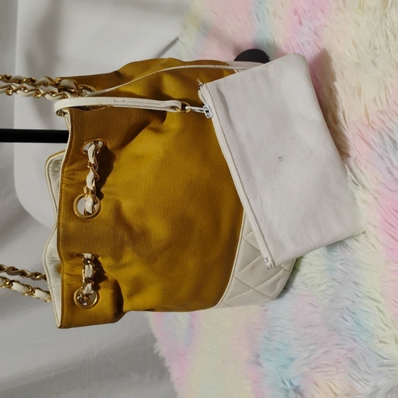 FLASH SALE! Auth CHANEL Shoulder Bag W Chain Strap White Leather Mustard Fabric - Picture 3 of 16